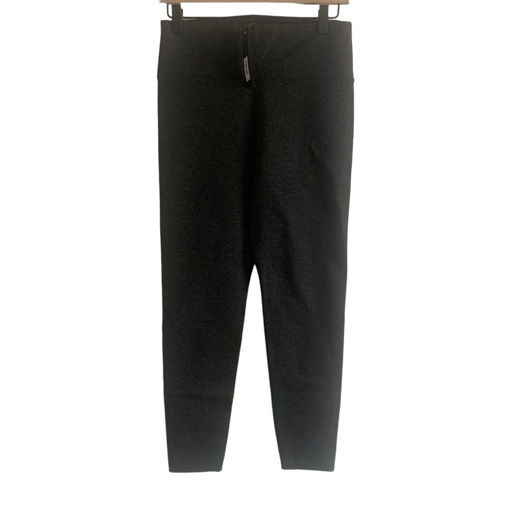 Banana Republic rayon and viscose activewear leggings new with tag Athletic wear